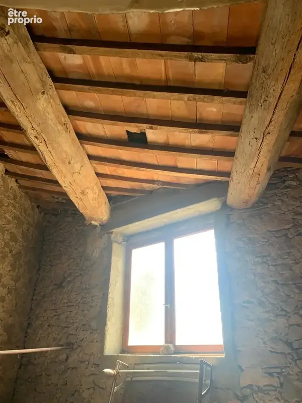 Belle remise en pierre de 75m2 au sol avec étage - photo 4