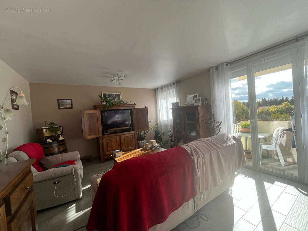 Appartement à VEYNES