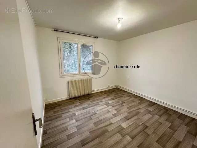 Maison à CHIGNY-LES-ROSES