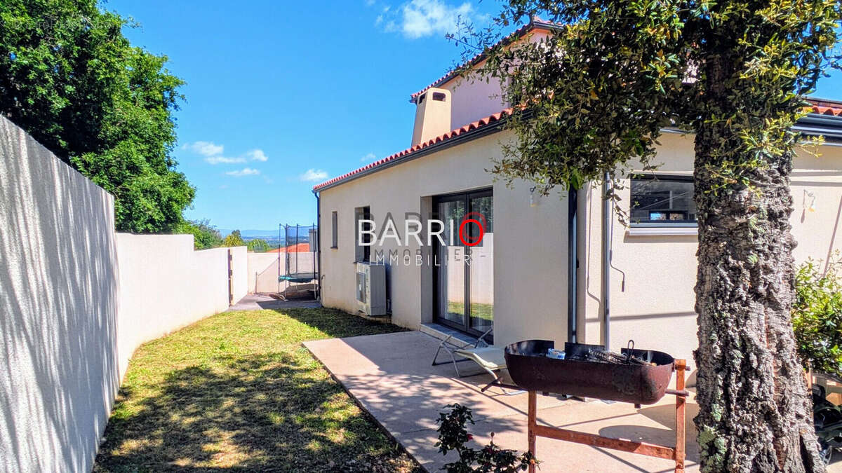 Maison à LAROQUE-DES-ALBERES