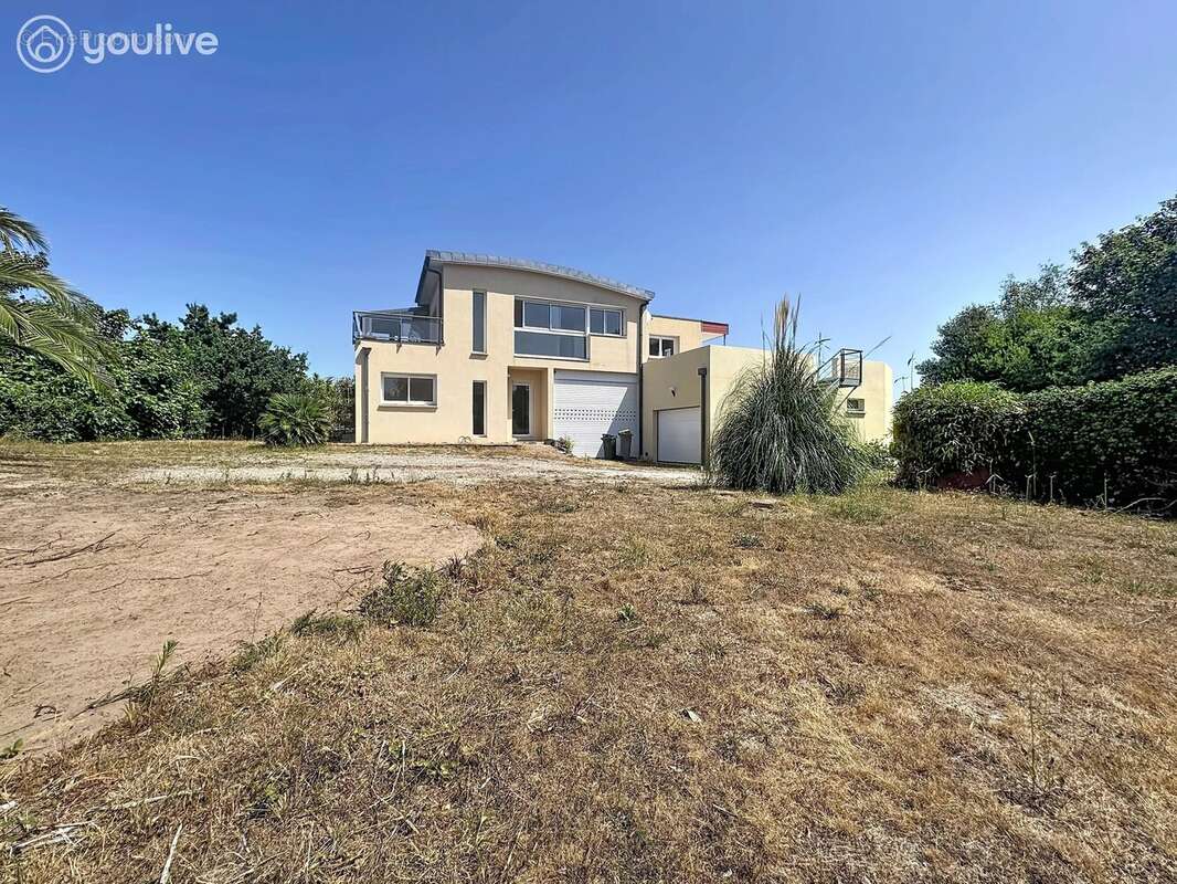 Maison contemporaine à deux pas de la plage des Blancs sablons - photo 2