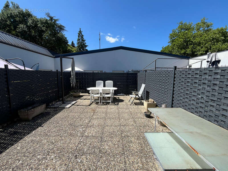 Appartement 82m² f3 avec terrasse - photo 8