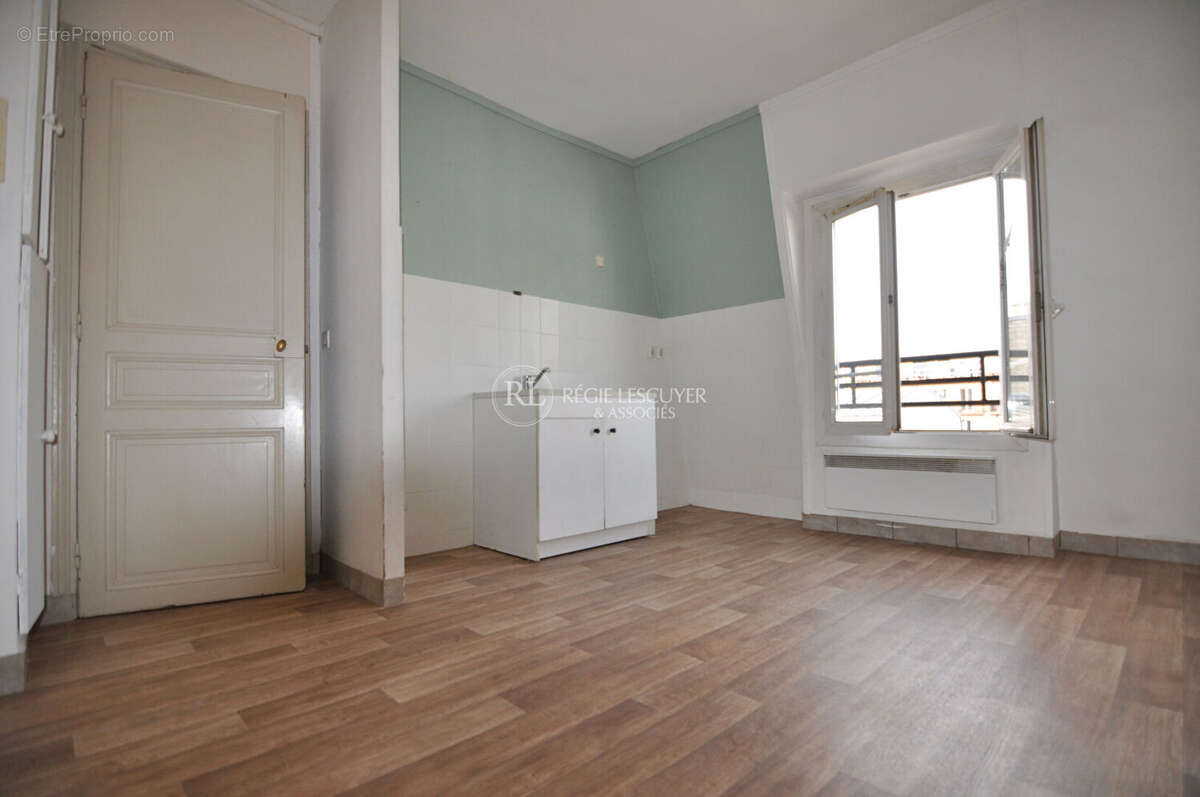 Appartement à PARIS-12E