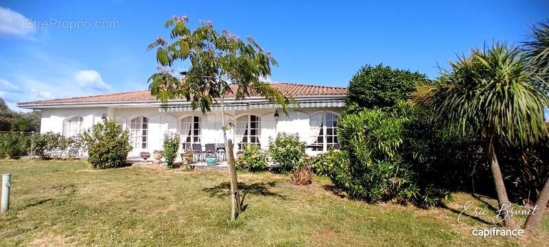 Maison à LANTON