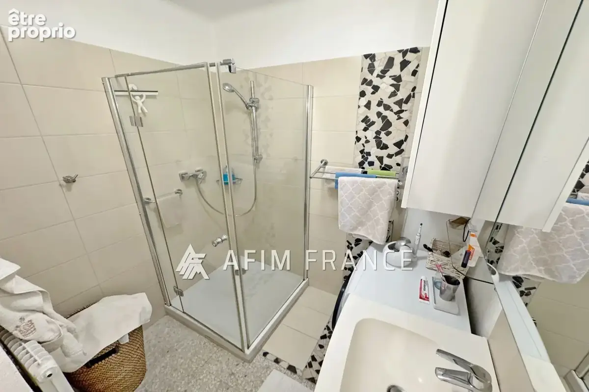 Appartement 3 pièces 63 m² à vendre à Beausoleil (06240) - photo 9