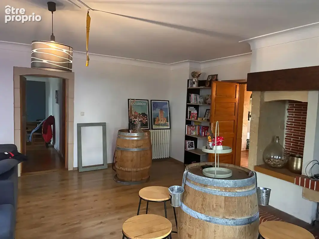 Charmante maison en pierres de 198 m2 5 chambres, piscine et grand jardin - photo 5