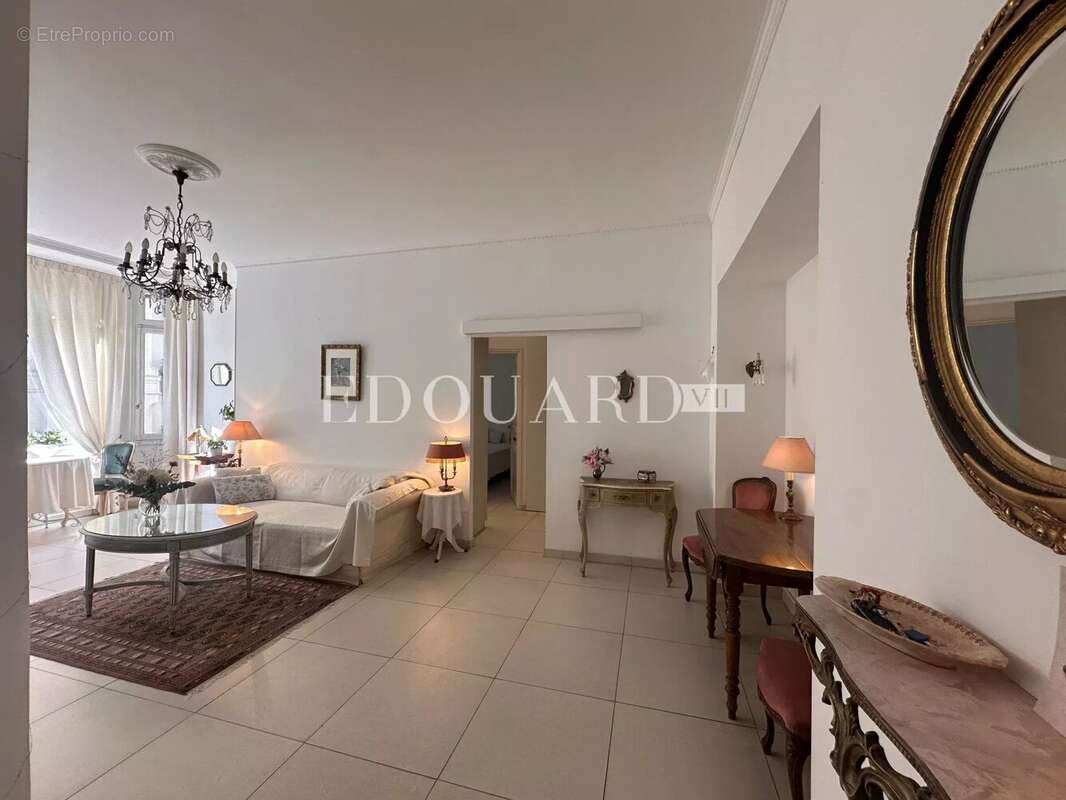 Appartement à MENTON