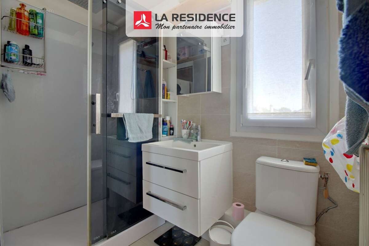 Maison 85 m² à Acheres  - photo 9