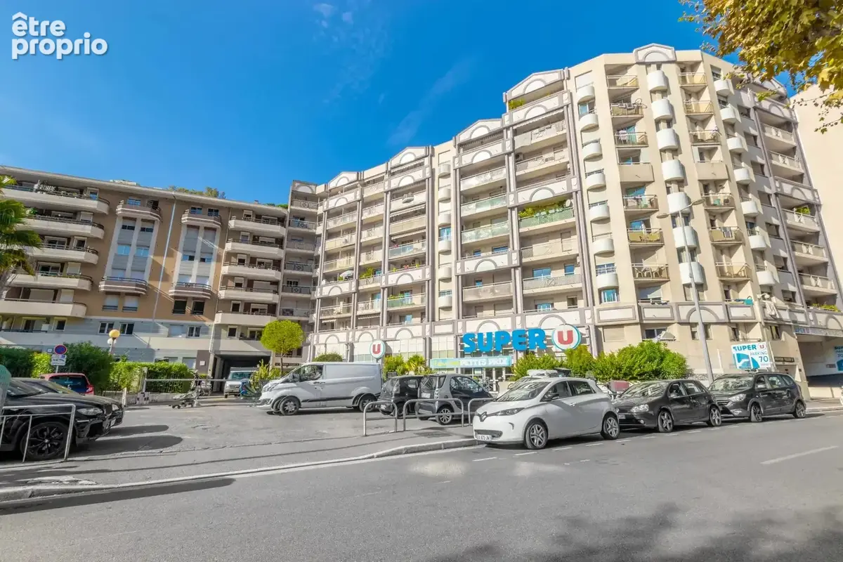 Nice Bas Maledeine - Garage sécurisé - photo 5