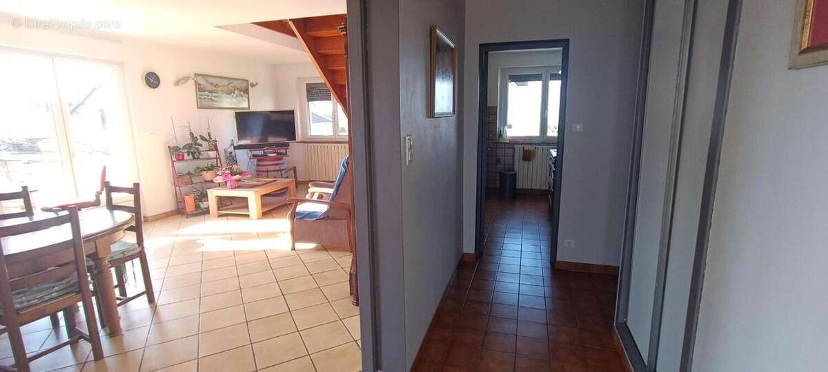 Maison à FROIDECONCHE