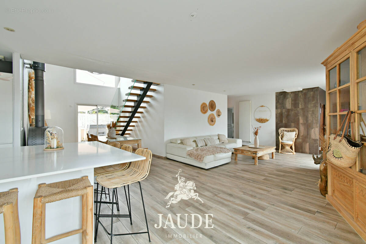 Maison à COURNON-D'AUVERGNE