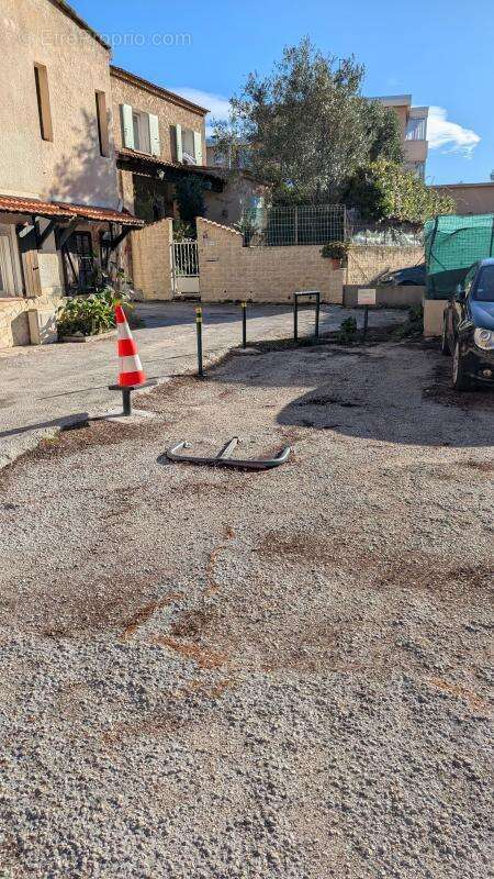 Maison à SIX-FOURS-LES-PLAGES