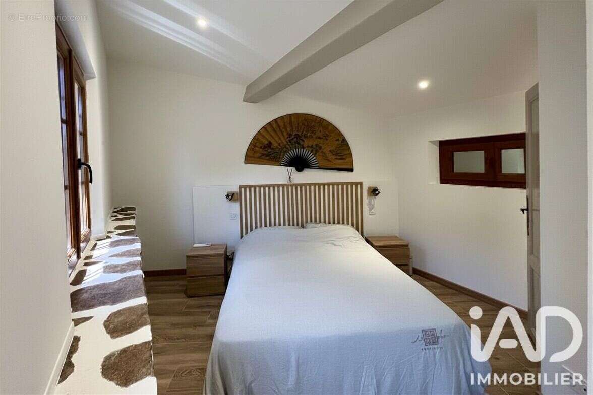Maison 97 m² à La Garde-Freinet  - photo 6