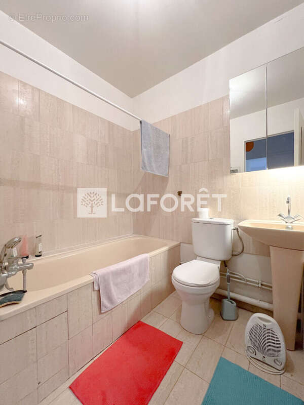 Appartement à MONTROUGE