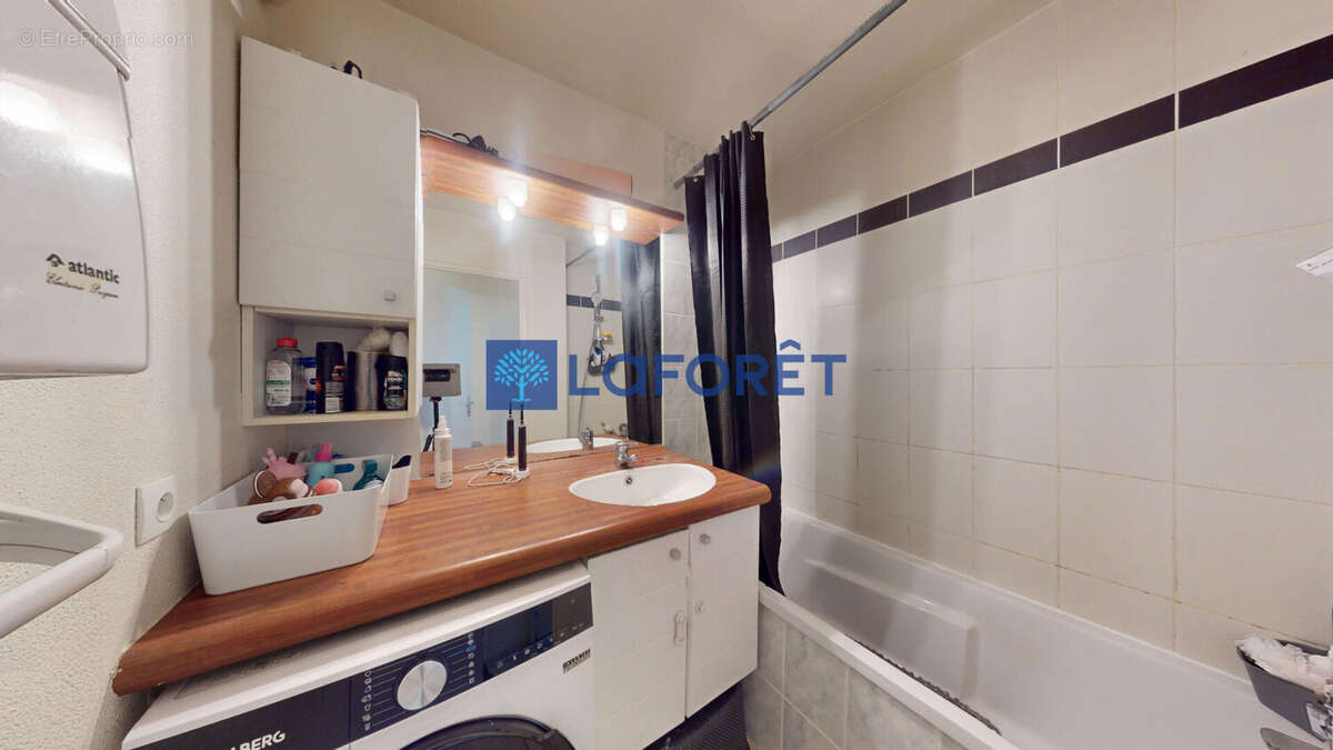 Appartement à ATHIS-MONS