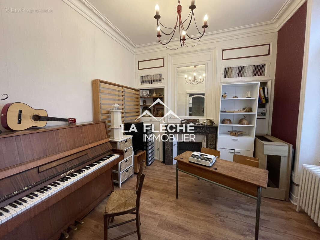 Maison à LA FLECHE