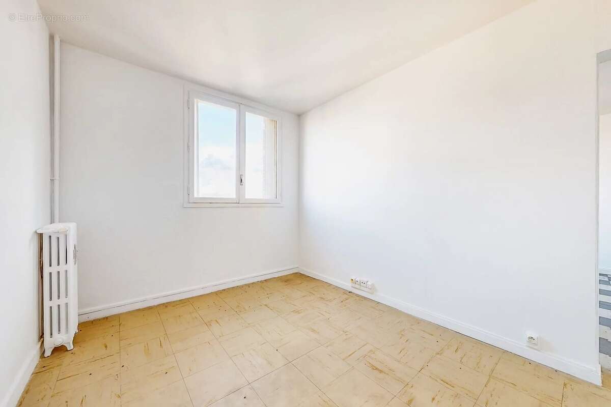 Appartement à BRETIGNY-SUR-ORGE