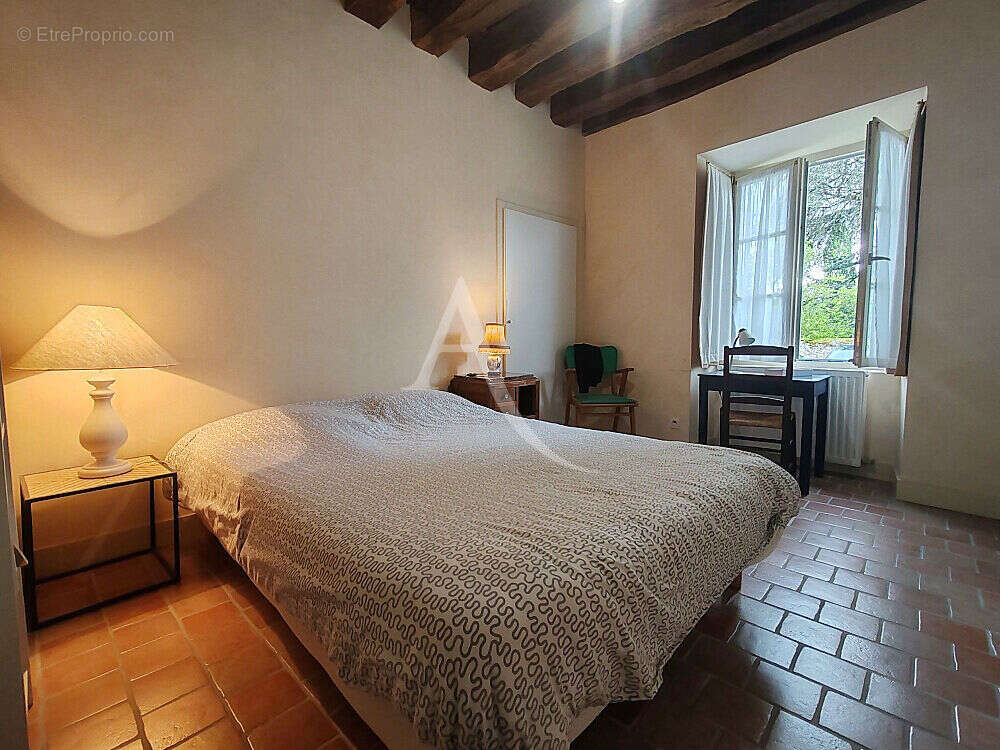 Maison à CANDE-SUR-BEUVRON