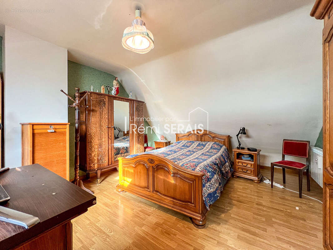 Maison à CONDE-SUR-NOIREAU