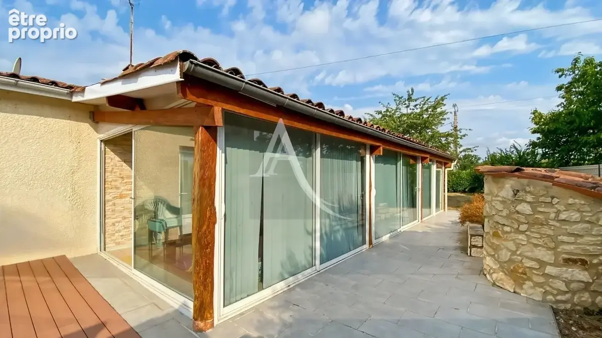 Maison de plain-pied avec piscine et son appartement indépendant - photo 5