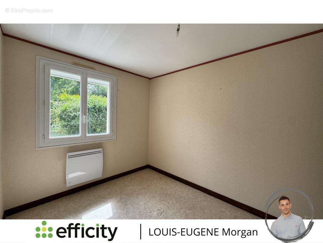 Maison à JAUNAY-CLAN