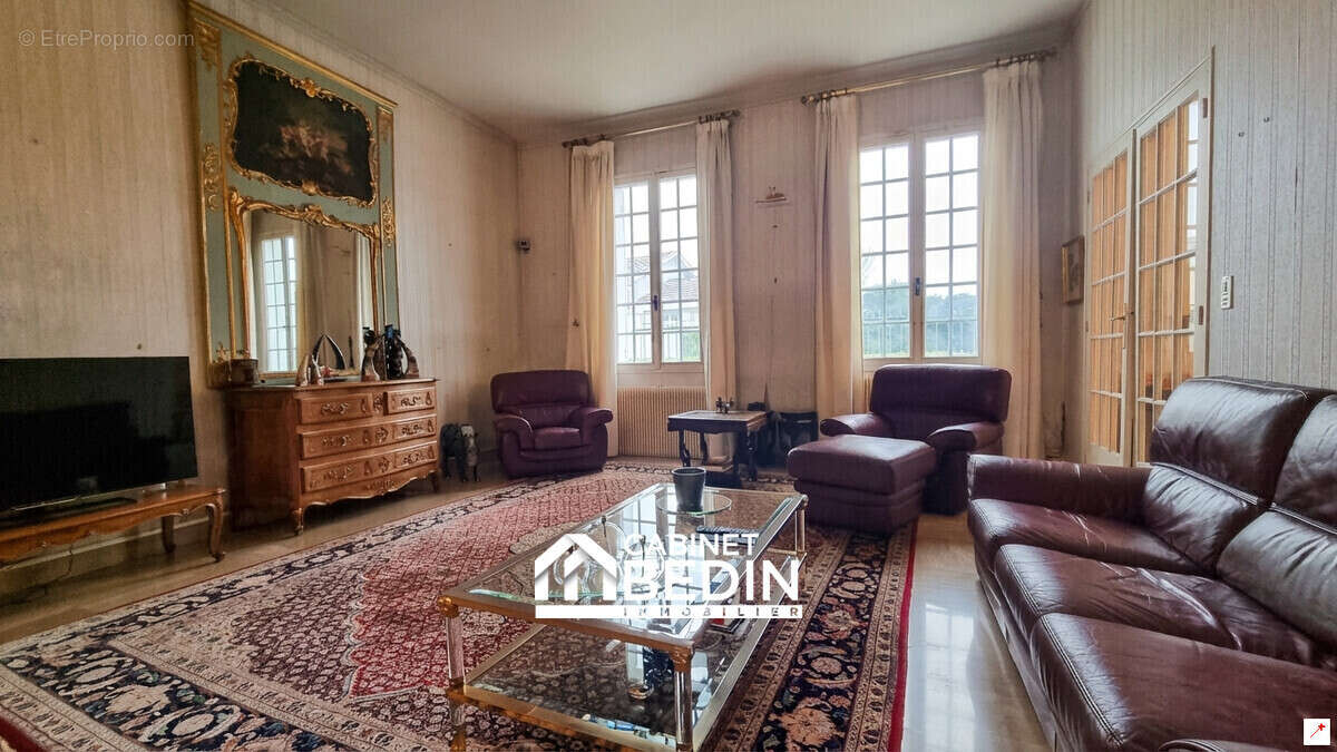 Maison à VILLENAVE-D'ORNON