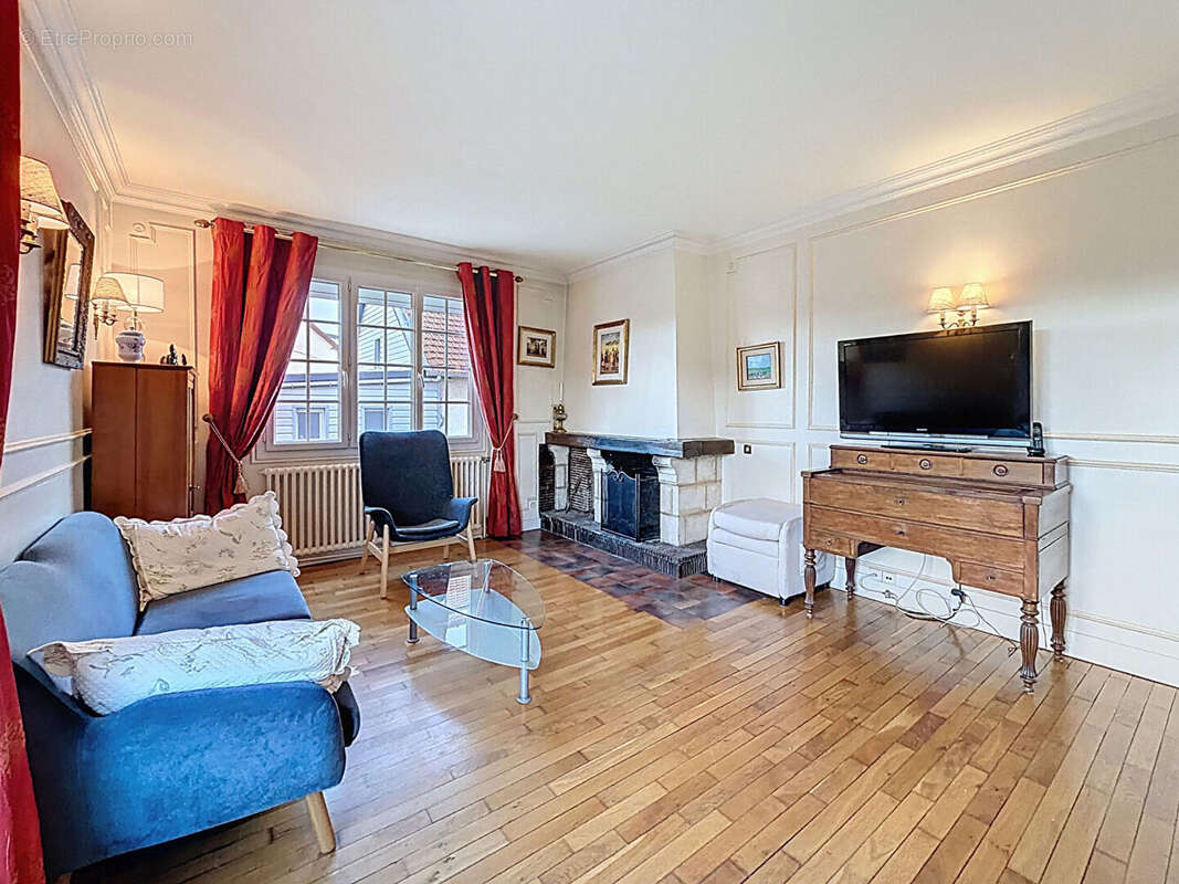 Maison à SOTTEVILLE-LES-ROUEN