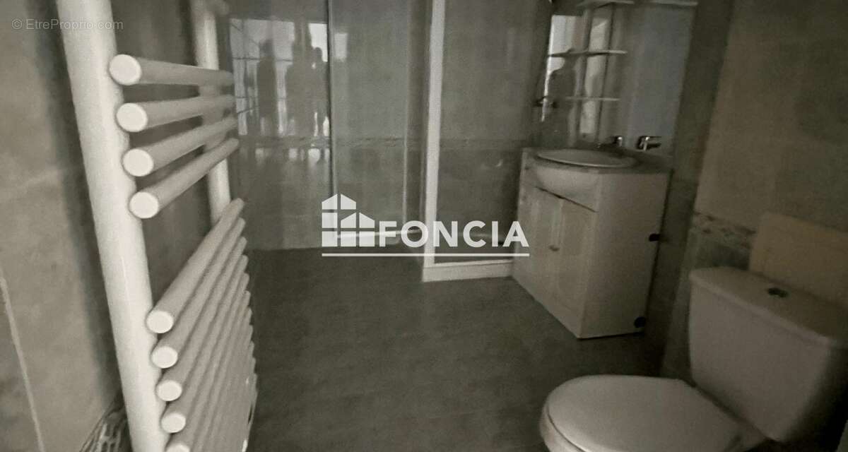 Appartement à VALLEIRY