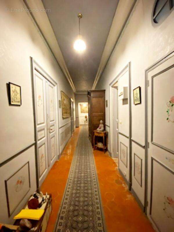 Maison à FONTCOUVERTE