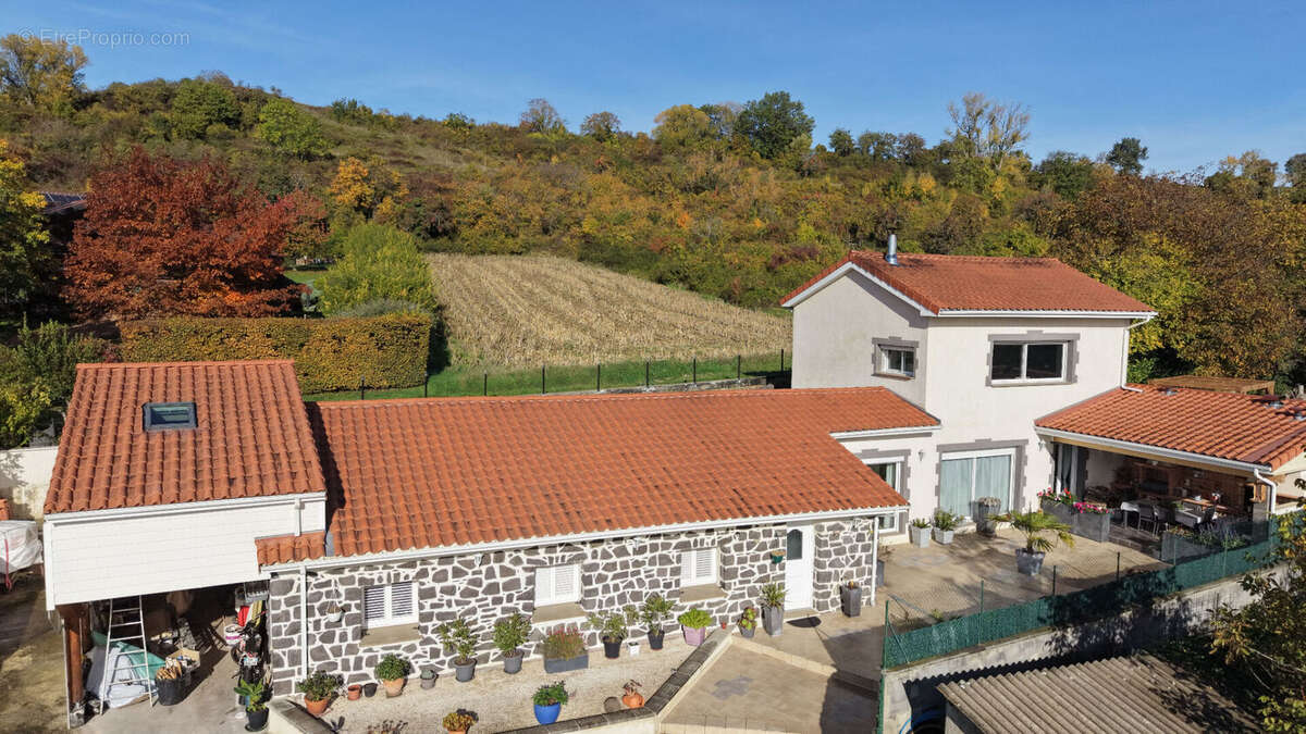 Maison à CHATELGUYON