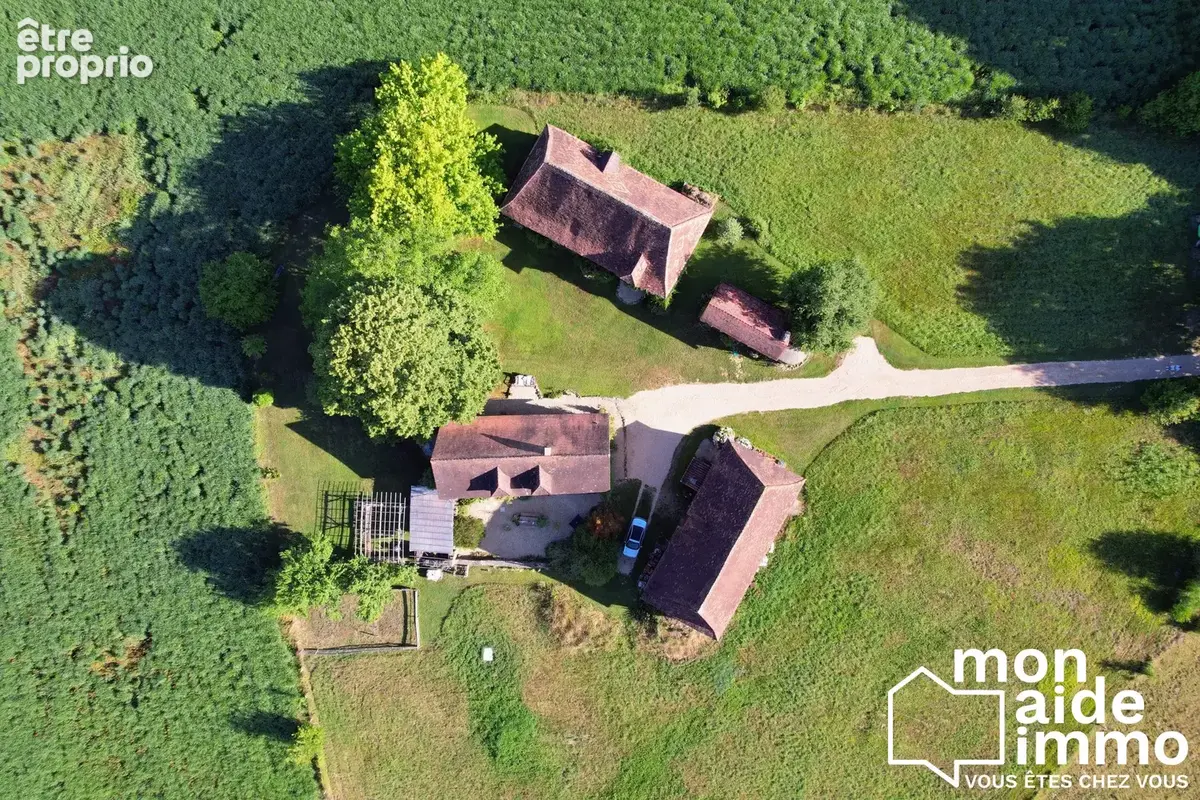 Maison 5 pièces 146 m² à vendre à Nanthiat (24800) - photo 2