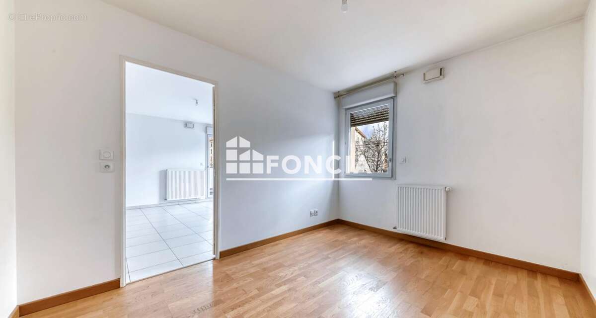 Appartement à TASSIN-LA-DEMI-LUNE