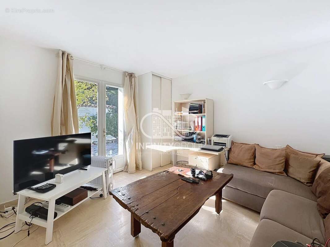Maison à OPIO