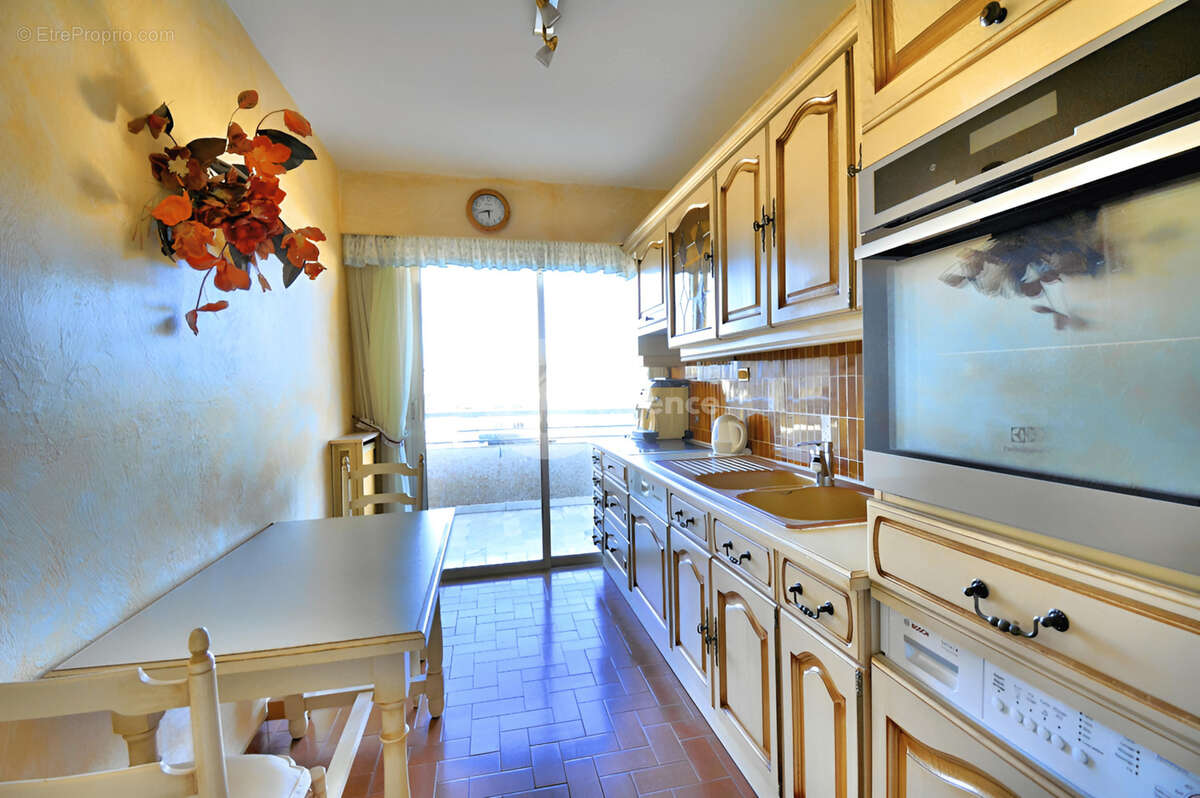 Appartement à LE CANNET