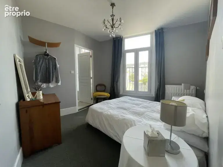 Hesdin - Ancien hotel 7 chambres - possibilité commerce ou habitation - photo 10