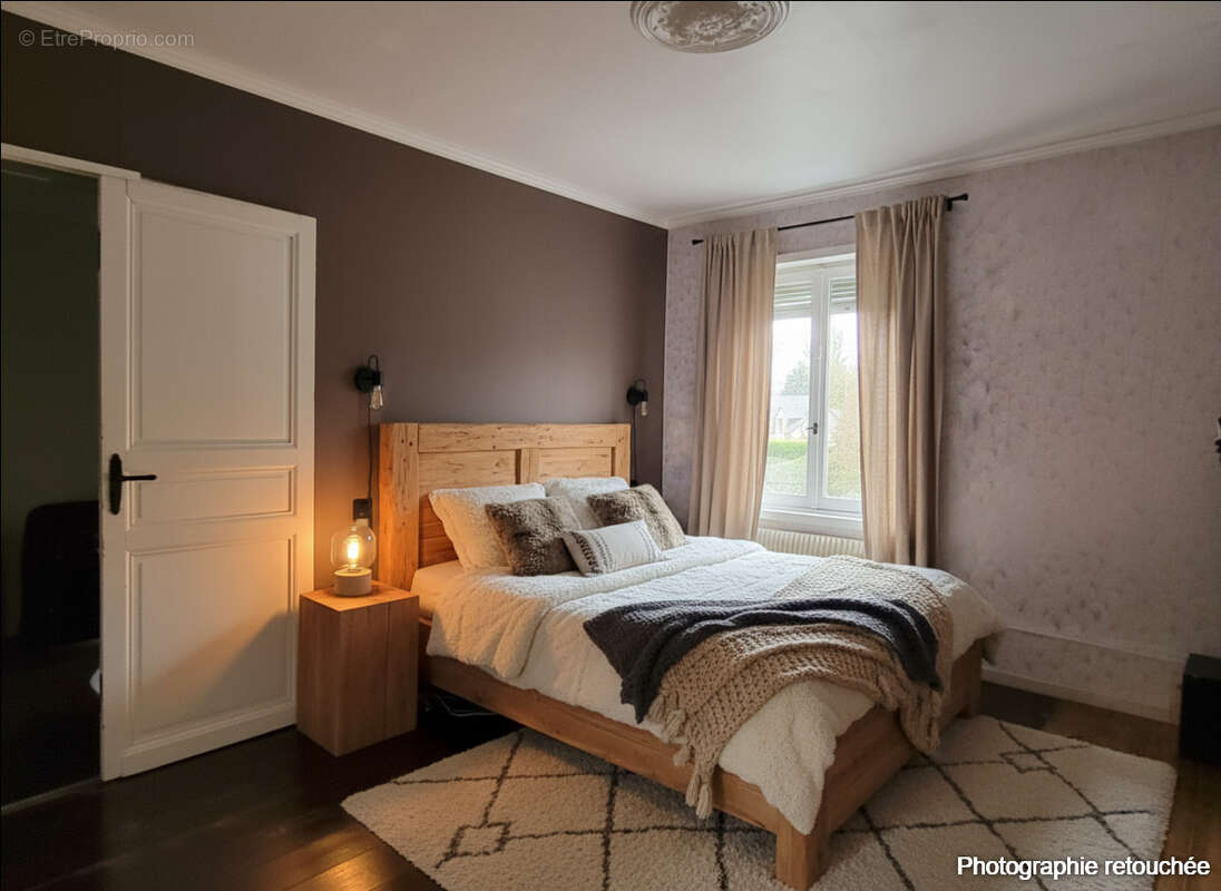 Maison à SAINT-AMAND-LES-EAUX