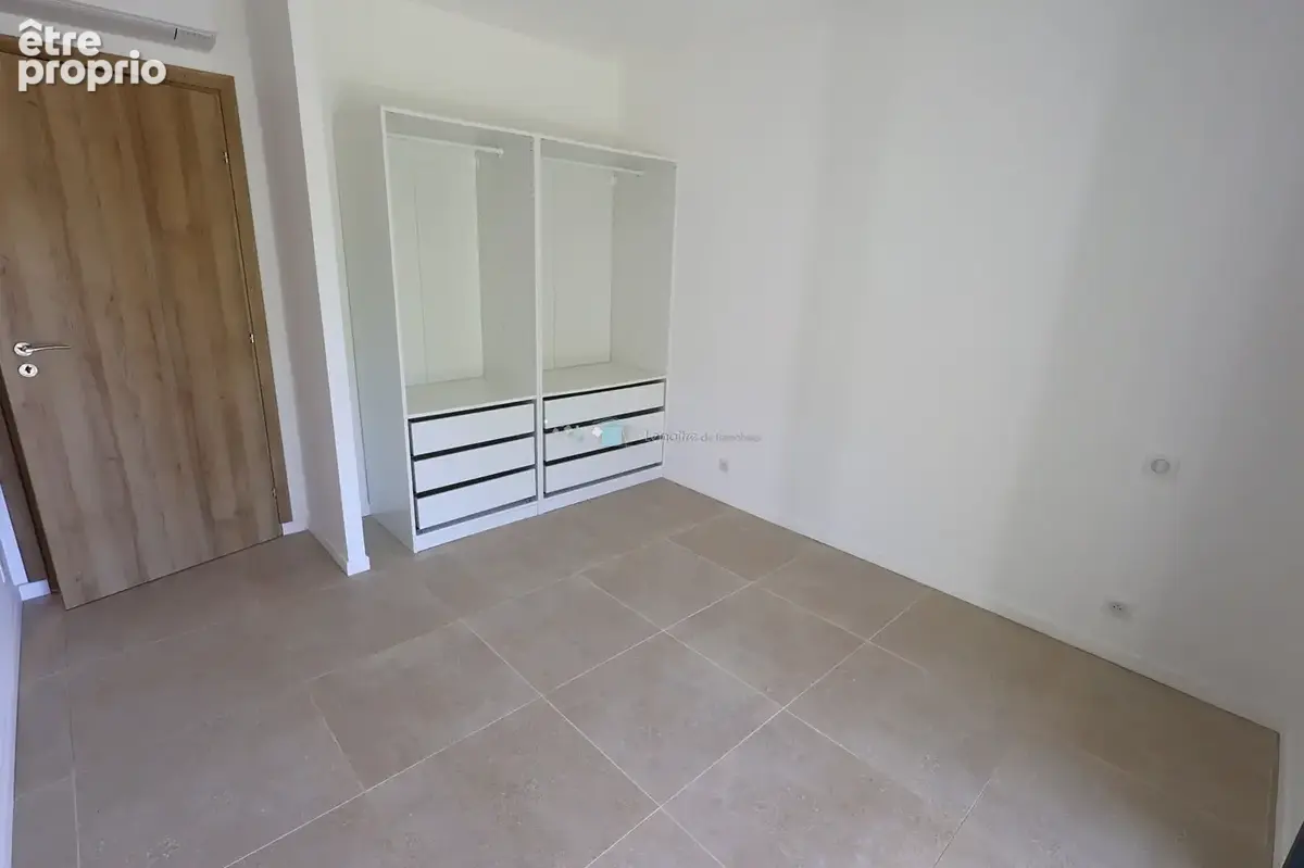Maison neuve Le Tignet 120 m² sur un terrain de 1061 m² - photo 16