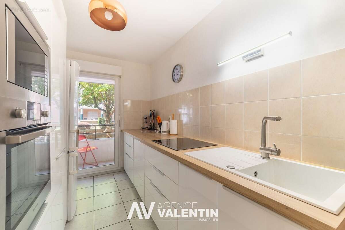 Appartement 84 m² à Metz  - photo 6