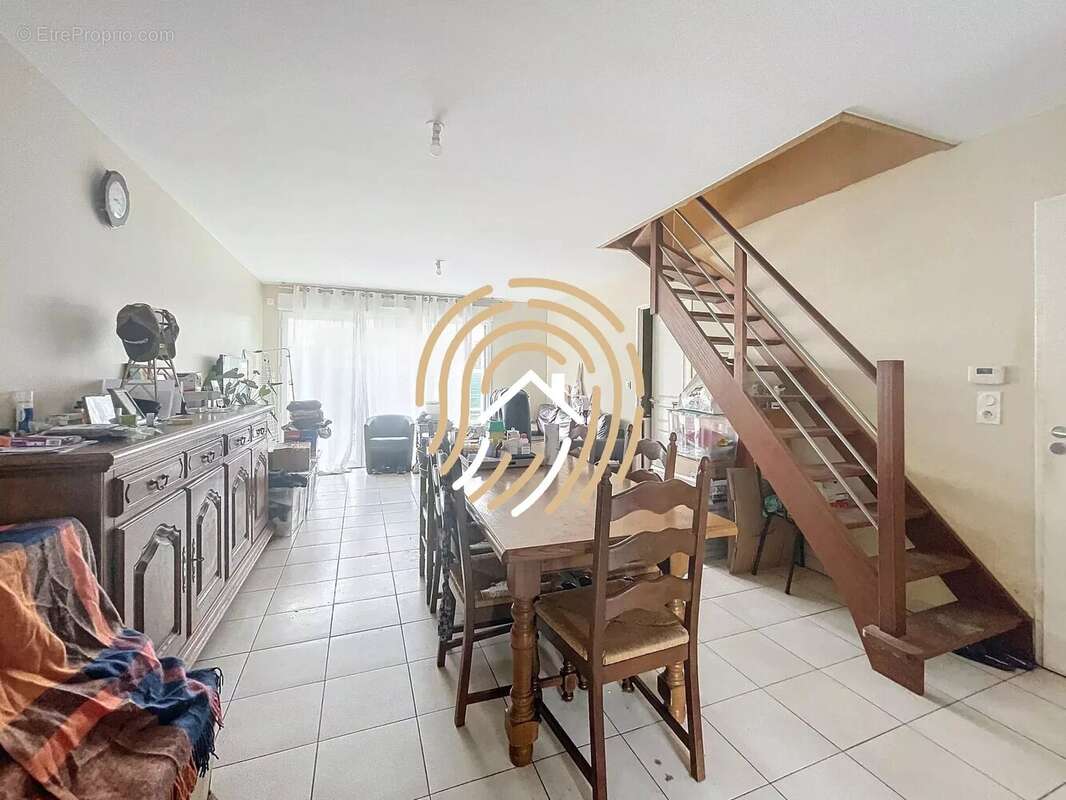 Maison 94 m² à Leforest  - photo 4