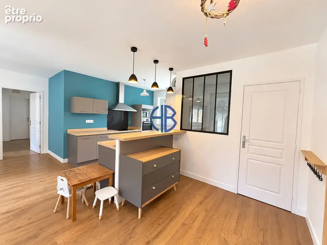Appartement La Tour Du Pin 5 pièce(s) 105 m2 - photo 3