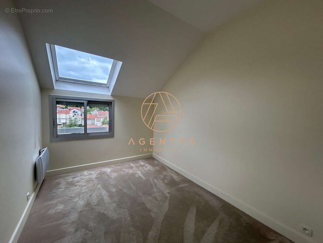 Appartement 130 m² à Nogent-Sur-Marne  - photo 8