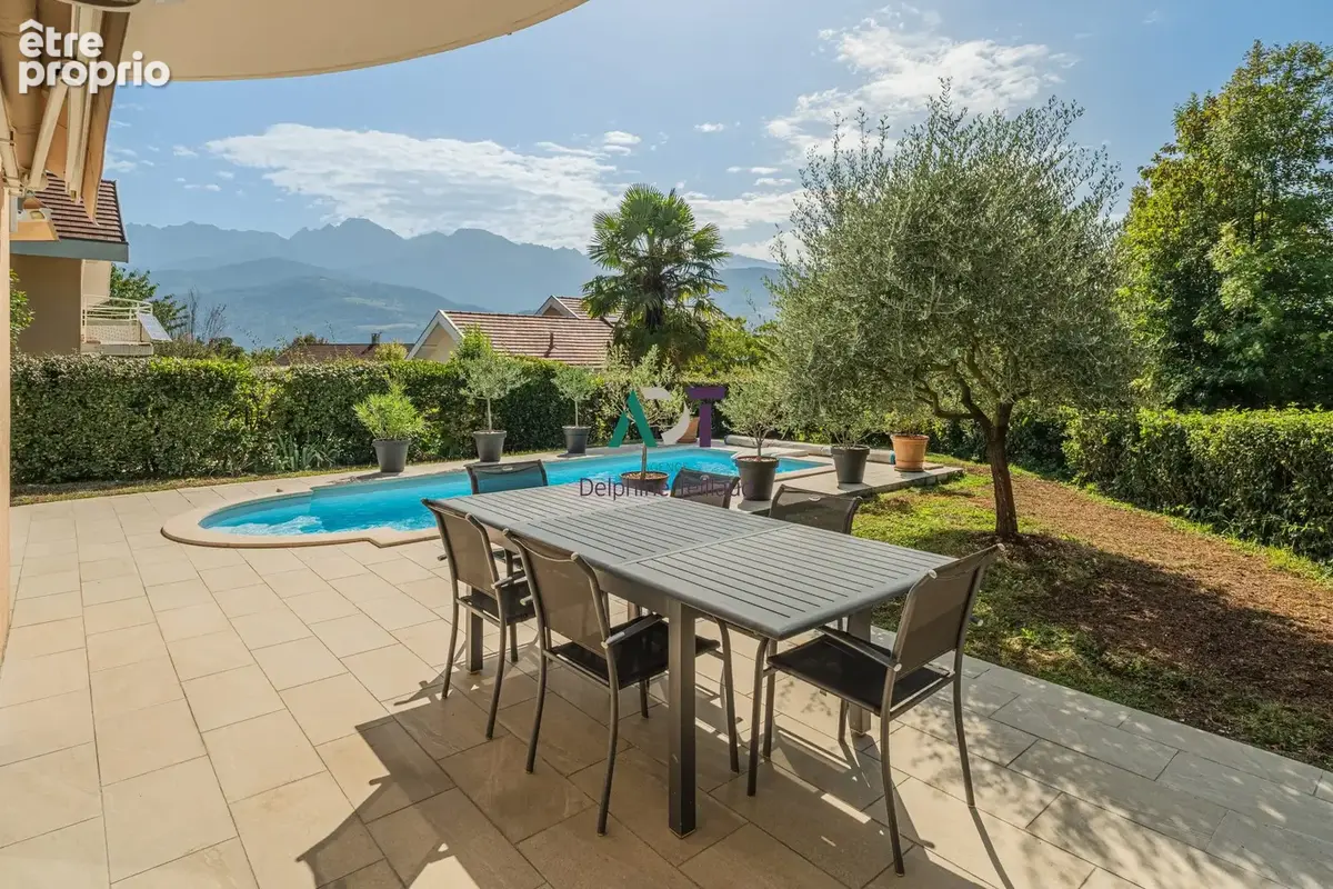 Maison 4 pièces 144 m² à vendre à Meylan (38240) - photo 2