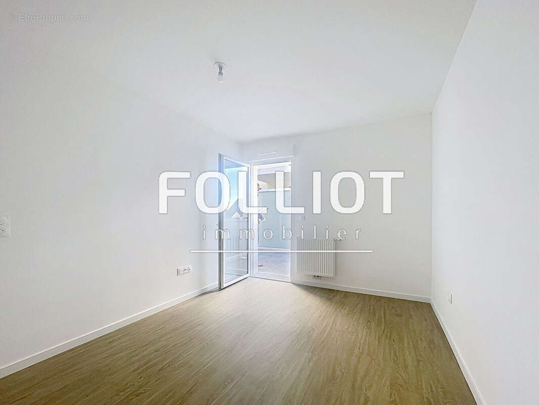 Appartement à OUISTREHAM