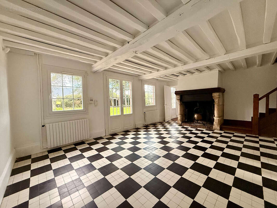 Maison à CAUVILLE-SUR-MER