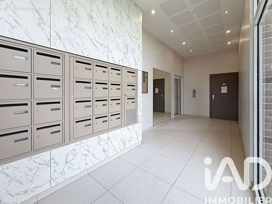 Photo 3 - Appartement à VILLENEUVE-LE-ROI