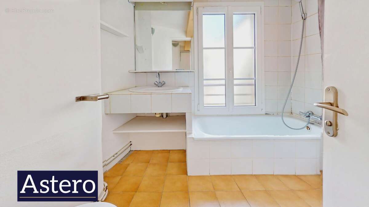 Appartement à PARIS-7E