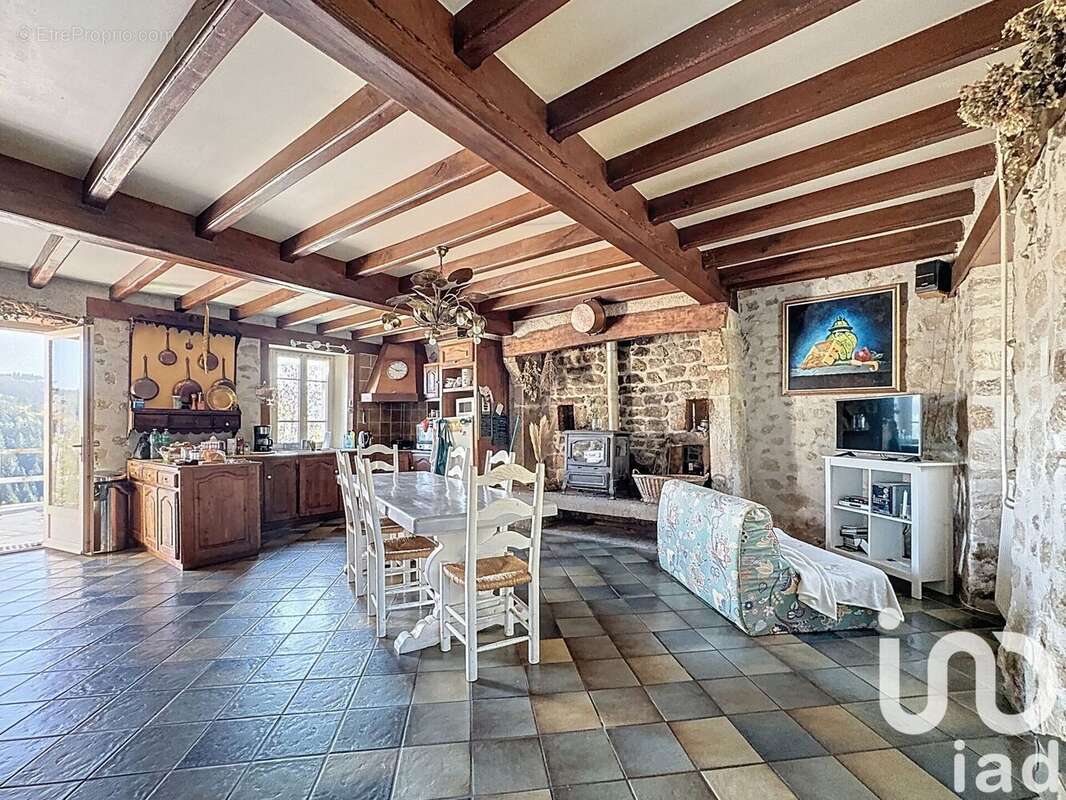 Photo 5 - Maison à LA CHAPELLE-AGNON