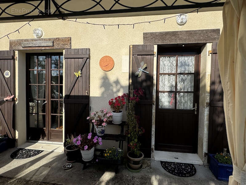 Maison à PONTEYRAUD