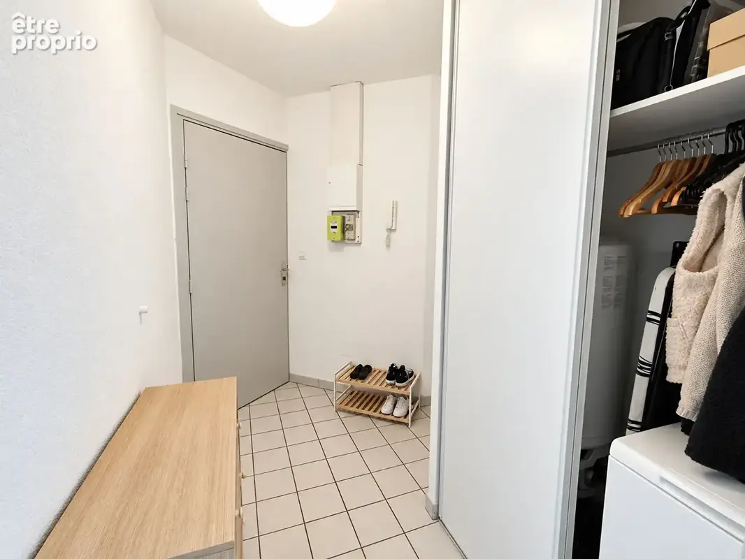 Beau studio avec grand balcon - photo 8