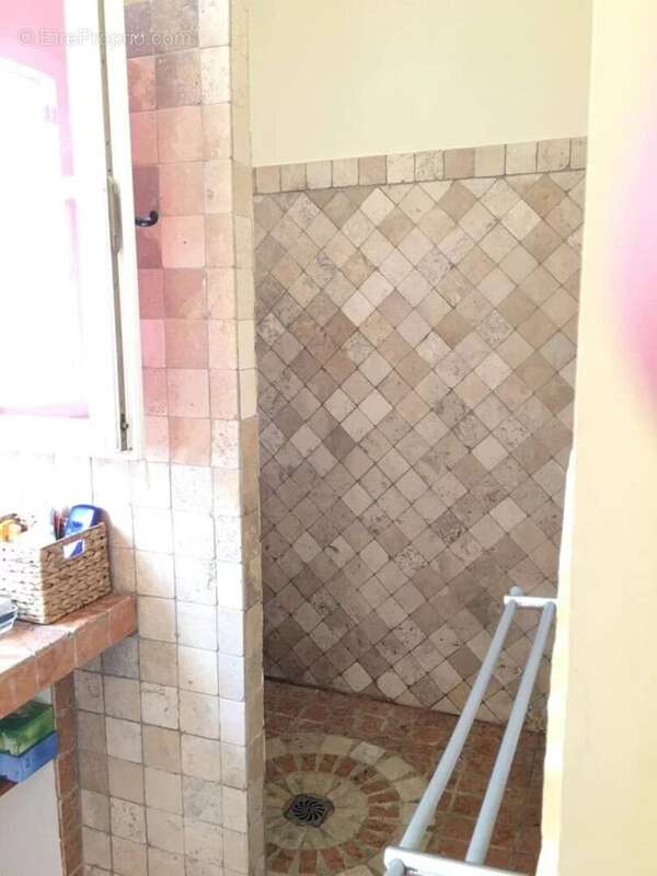 Maison à LA CADIERE-D'AZUR